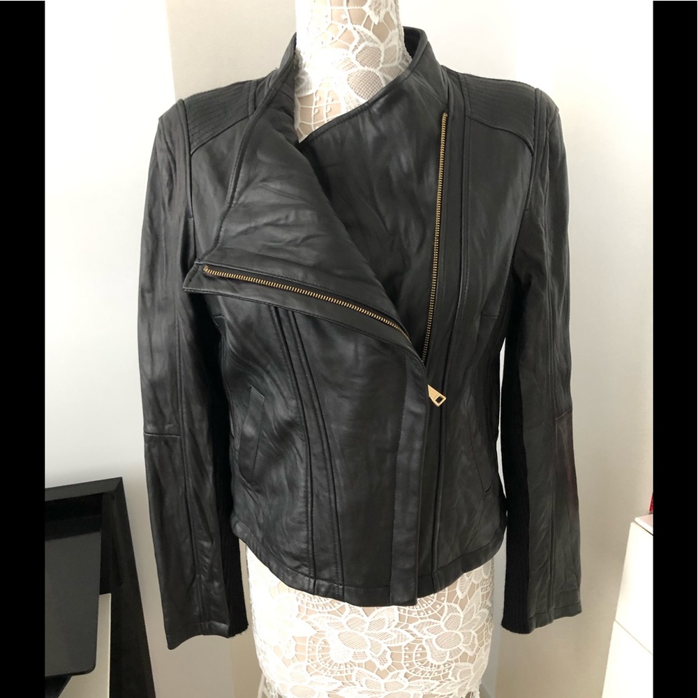 BEBE Asymmetrical Black CRINKLED GENUINE LEATHER Motorcycle Style Jacket